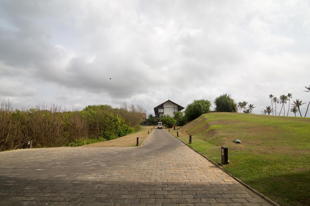Anantaya Resort & Spa Chilaw Exterior photo